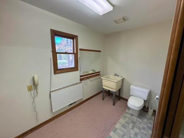 $379,900 | 5490 South Harrison Road, Houghton Lake, MI 48629