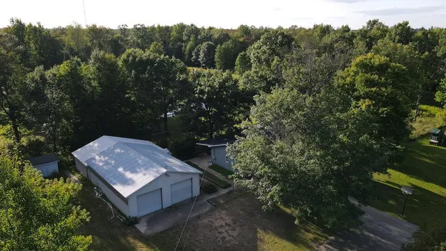 $379,900 | 5490 South Harrison Road, Houghton Lake, MI 48629