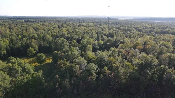 $379,900 | 5490 South Harrison Road, Houghton Lake, MI 48629