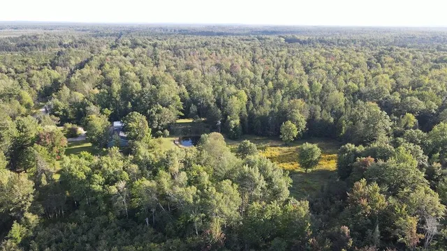 $379,900 | 5490 South Harrison Road, Houghton Lake, MI 48629