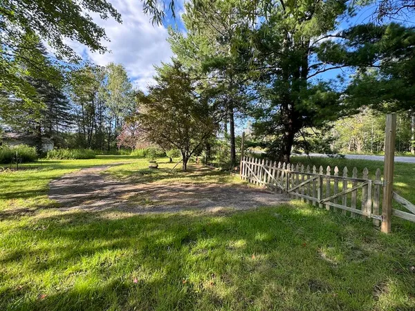 $379,900 | 5490 South Harrison Road, Houghton Lake, MI 48629