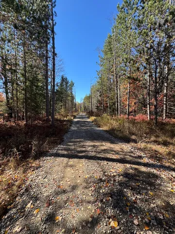 $379,900 | 5490 South Harrison Road, Houghton Lake, MI 48629