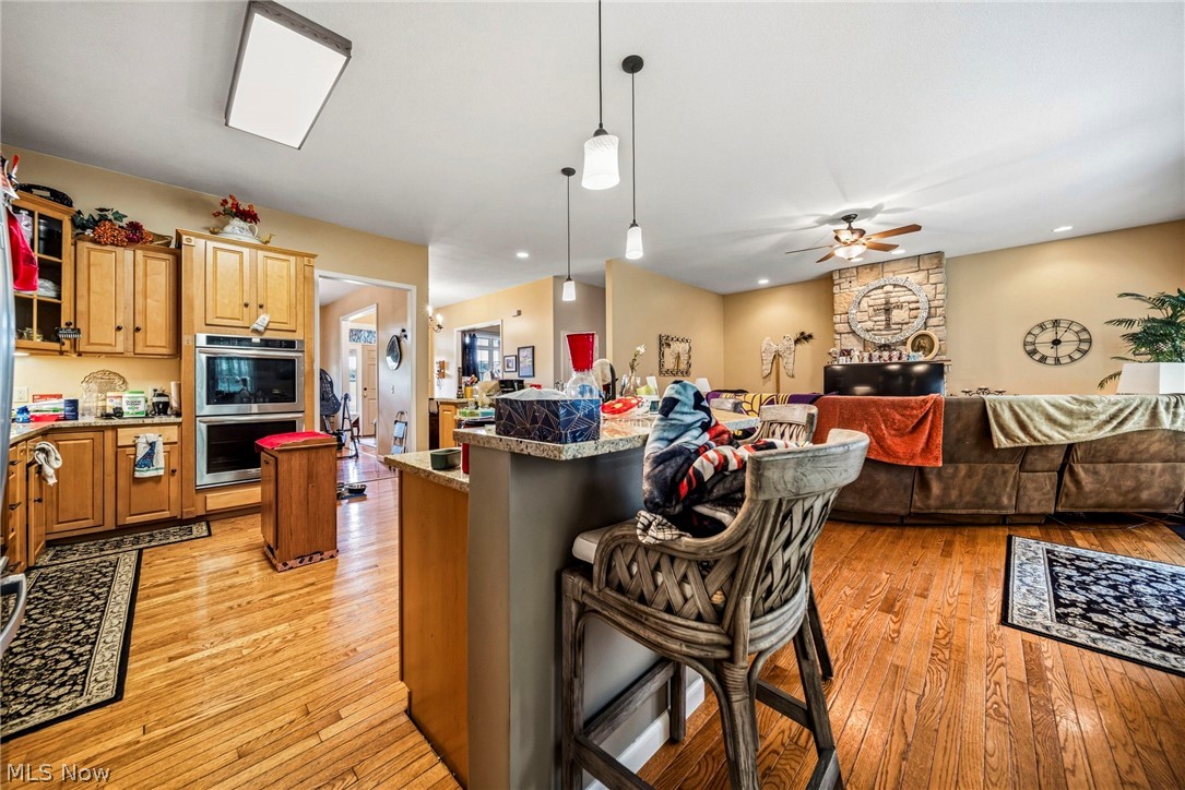 10401 Darrow Road Vermilion, OH 44089 - Photo 4 of 33