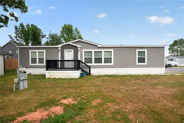 $150,000 | 6 Breezewood Drive, Hampton, GA 30228