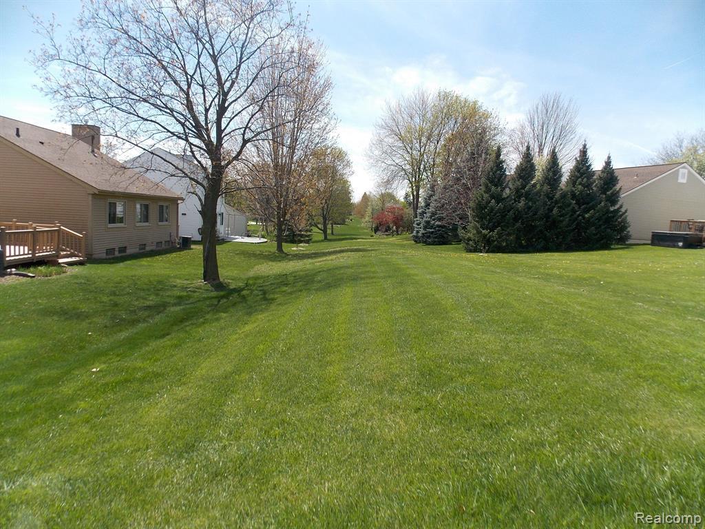1580 Colony Drive Rochester Hills, MI 48307 - Photo 27 of 28