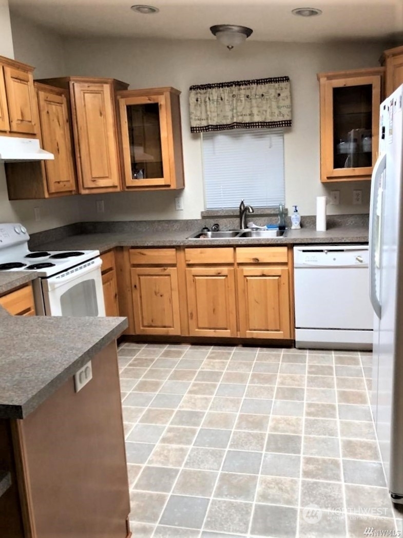 3695 Lindsay Road Everson, WA 98247 - Photo 29 of 38