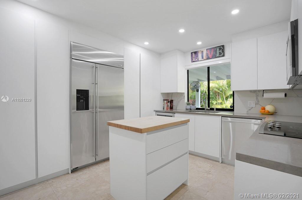 105 West Sunrise Avenue Coral Gables, FL 33133 - Photo 13 of 50