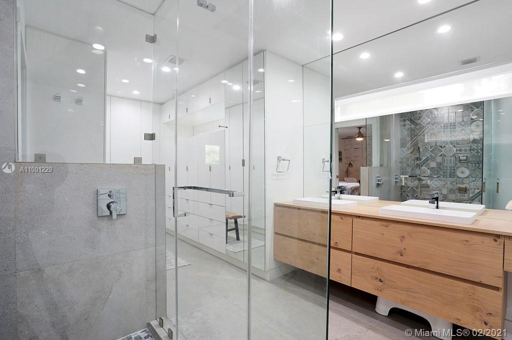 105 West Sunrise Avenue Coral Gables, FL 33133 - Photo 25 of 50