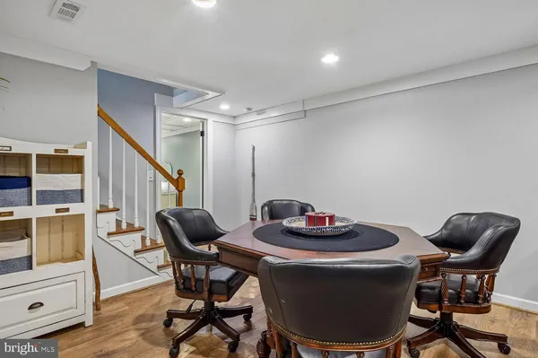 $2,200,000 | 5 Belleview Drive, Severna Park, MD 21146