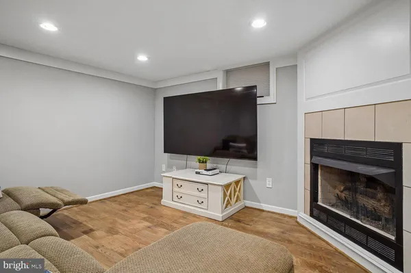 $2,200,000 | 5 Belleview Drive, Severna Park, MD 21146