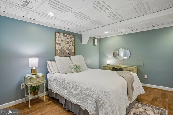 $2,200,000 | 5 Belleview Drive, Severna Park, MD 21146