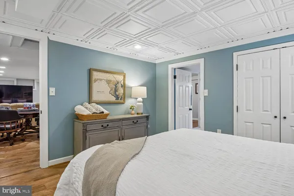 $2,200,000 | 5 Belleview Drive, Severna Park, MD 21146