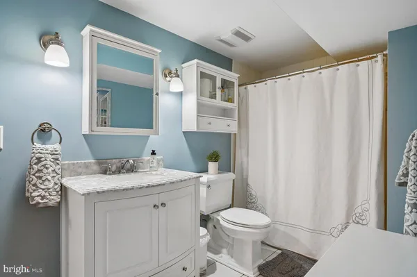 $2,200,000 | 5 Belleview Drive, Severna Park, MD 21146