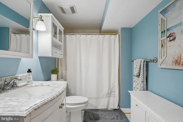 $2,200,000 | 5 Belleview Drive, Severna Park, MD 21146