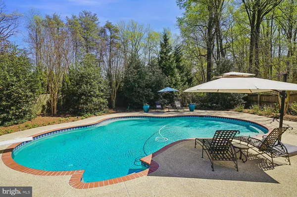 $2,200,000 | 5 Belleview Drive, Severna Park, MD 21146