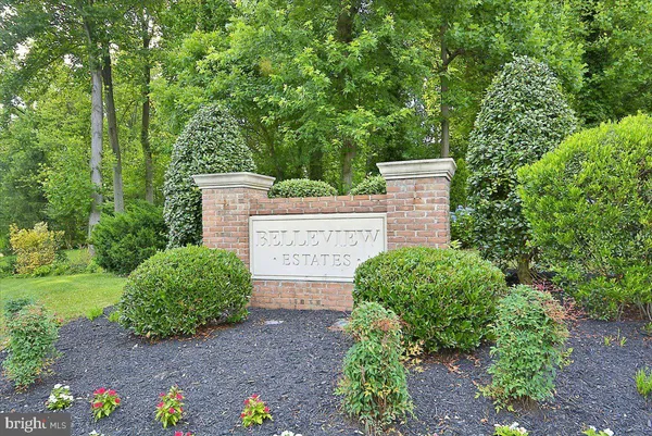 $2,200,000 | 5 Belleview Drive, Severna Park, MD 21146