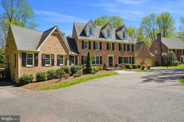 $2,200,000 | 5 Belleview Drive, Severna Park, MD 21146