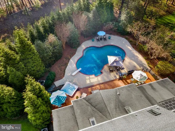 $2,200,000 | 5 Belleview Drive, Severna Park, MD 21146