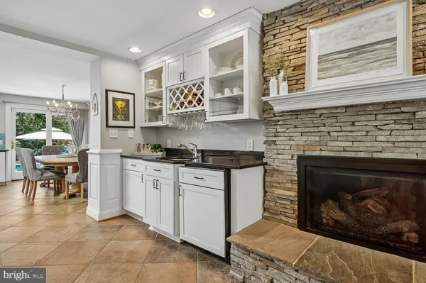 $2,200,000 | 5 Belleview Drive, Severna Park, MD 21146