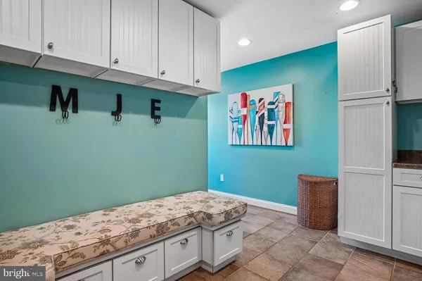 $2,200,000 | 5 Belleview Drive, Severna Park, MD 21146