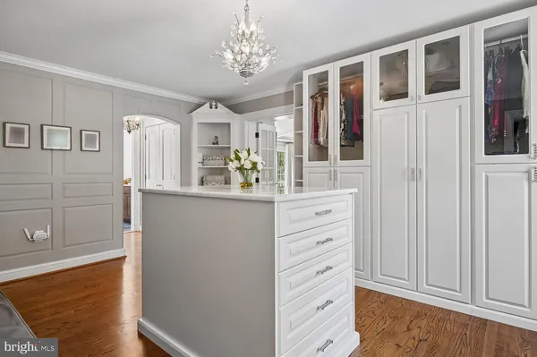 $2,200,000 | 5 Belleview Drive, Severna Park, MD 21146