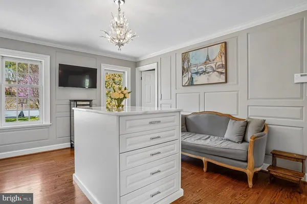 $2,200,000 | 5 Belleview Drive, Severna Park, MD 21146