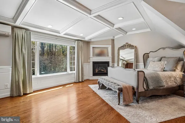 $2,200,000 | 5 Belleview Drive, Severna Park, MD 21146