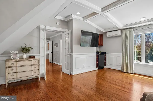 $2,200,000 | 5 Belleview Drive, Severna Park, MD 21146