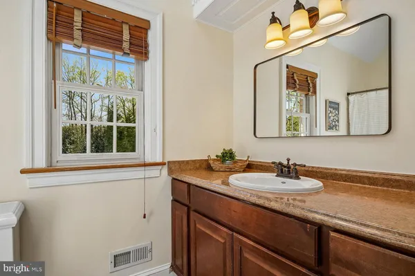 $2,200,000 | 5 Belleview Drive, Severna Park, MD 21146