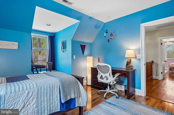 $2,200,000 | 5 Belleview Drive, Severna Park, MD 21146