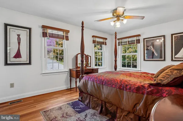 $2,200,000 | 5 Belleview Drive, Severna Park, MD 21146