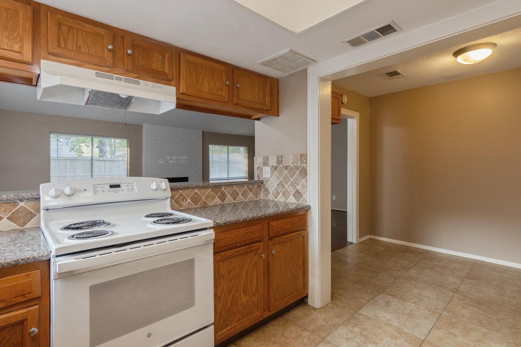 4425 Algernon Drive Spring, TX 77373 - Photo 11 of 22