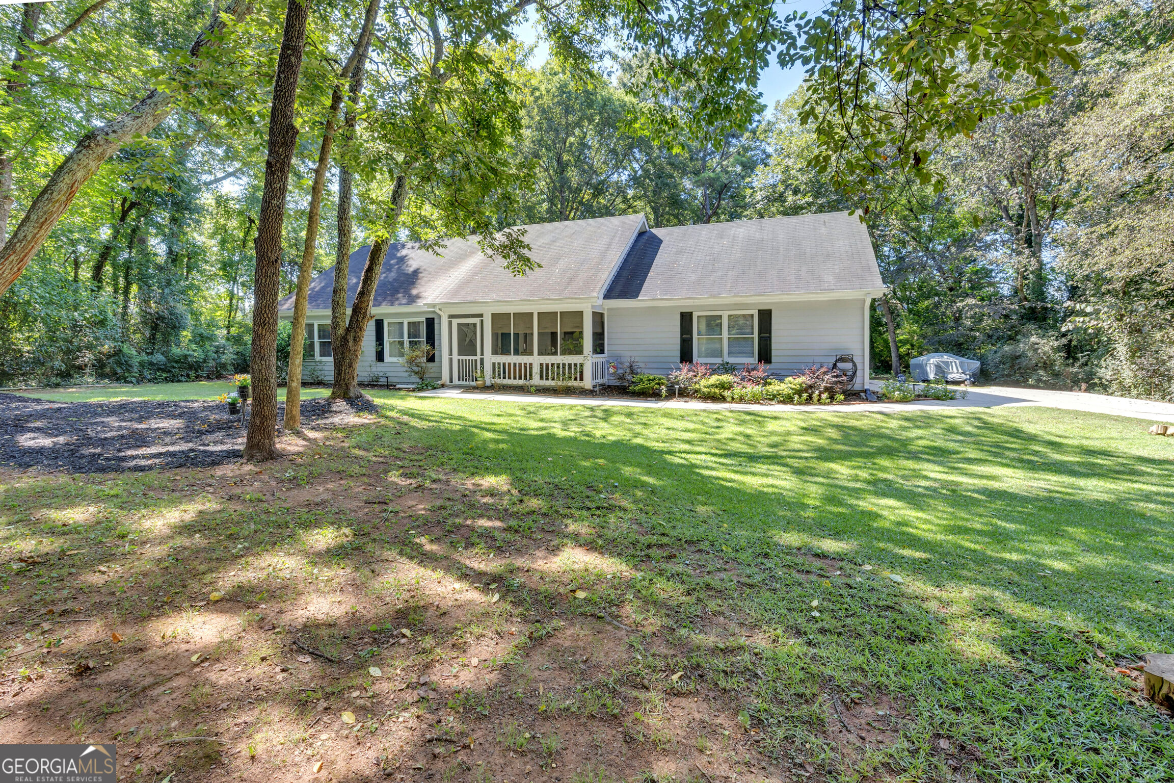 323 Spring Road Covington, GA 30016 - Photo 1 of 47 Gallery Image 1