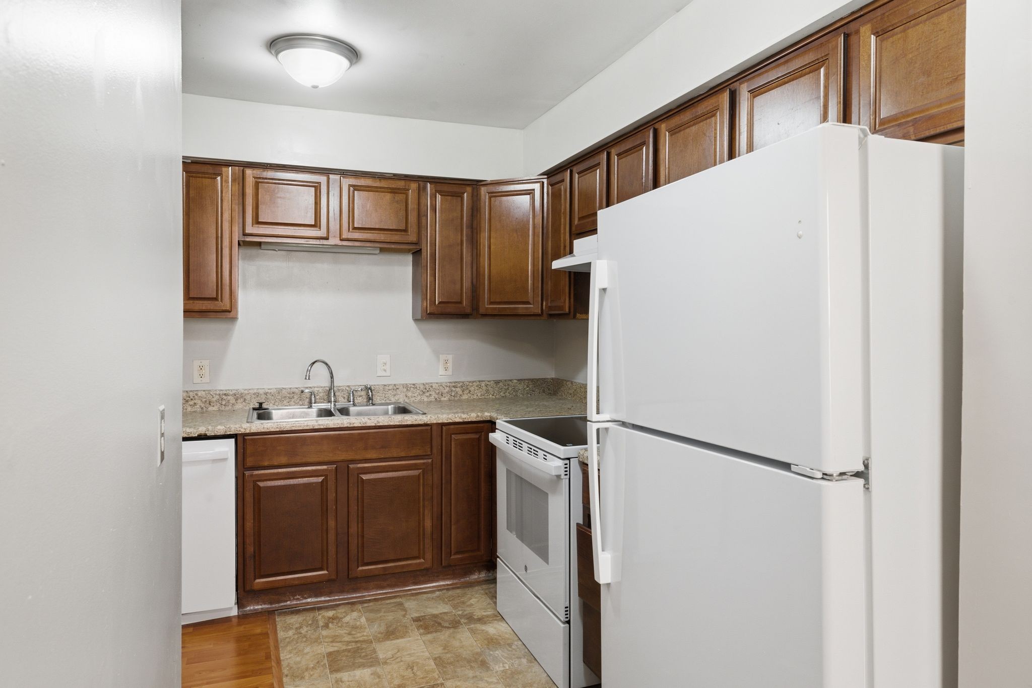 323 Forest Park Road, Unit 75 Madison, TN 37115 - Photo 9 of 25
