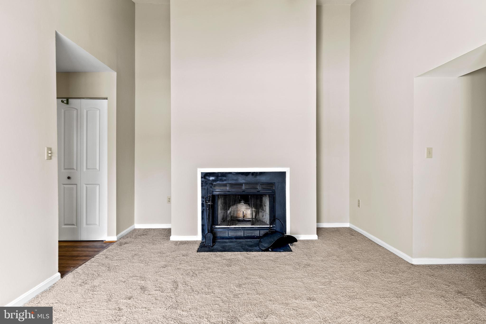 8513 Falls Run Road, Unit L Ellicott City, MD 21043 - Photo 11 of 28 Living Room (alt view)