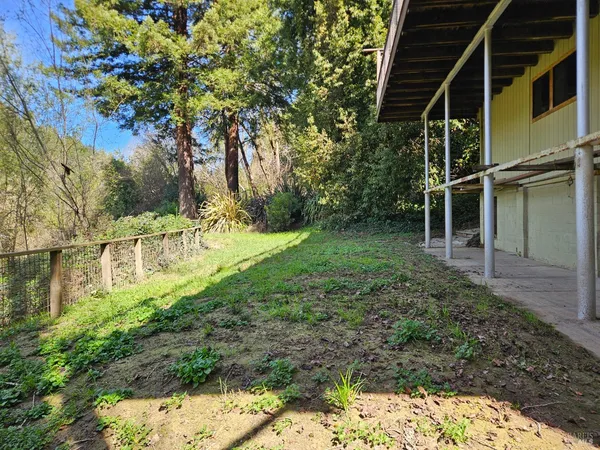 $699,000 | 16868 Center Way, Guerneville, CA 95446