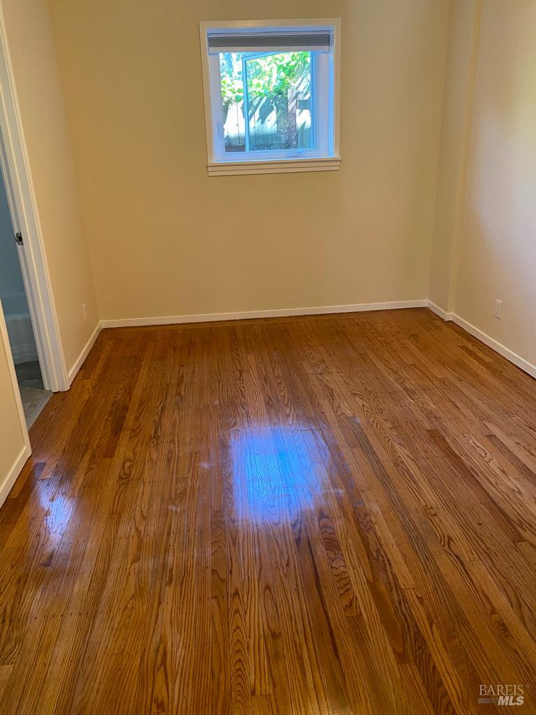 31 Valencia Avenue San Rafael, CA 94901 - Photo 17 of 28 Unit 3 Bedroom - the unit is currently occupied and was painted.