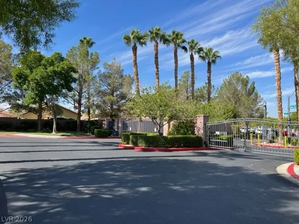 $1,550 | 251 South Green Valley Parkway, Unit 1321, Henderson, NV 89012
