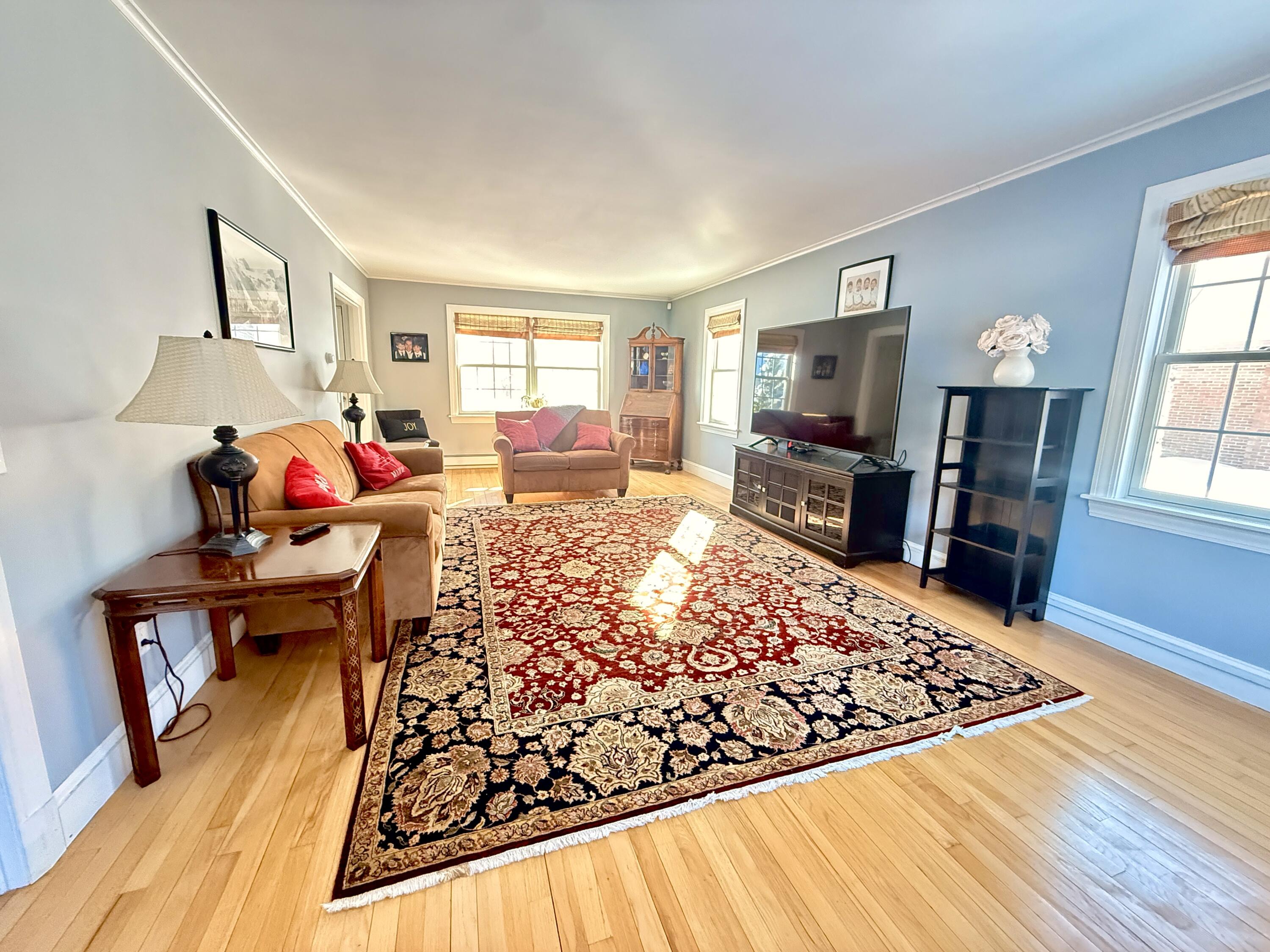 1 Eaton Drive Waterville, ME 04901 - Photo 16 of 33 Livingroom