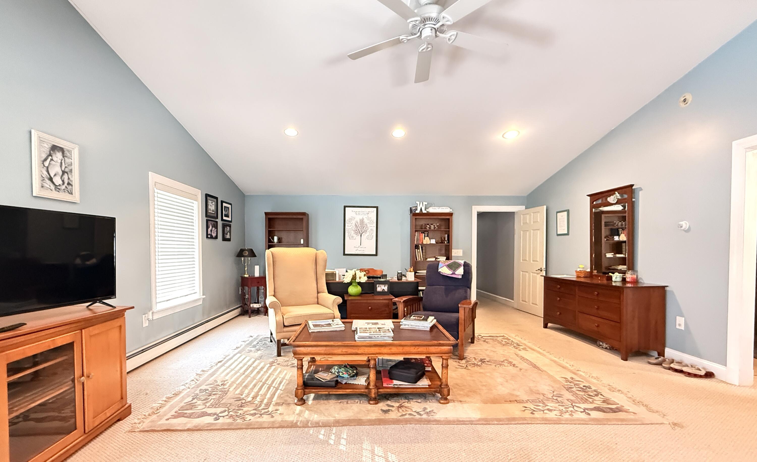 1 Eaton Drive Waterville, ME 04901 - Photo 22 of 33 Primary bedroom