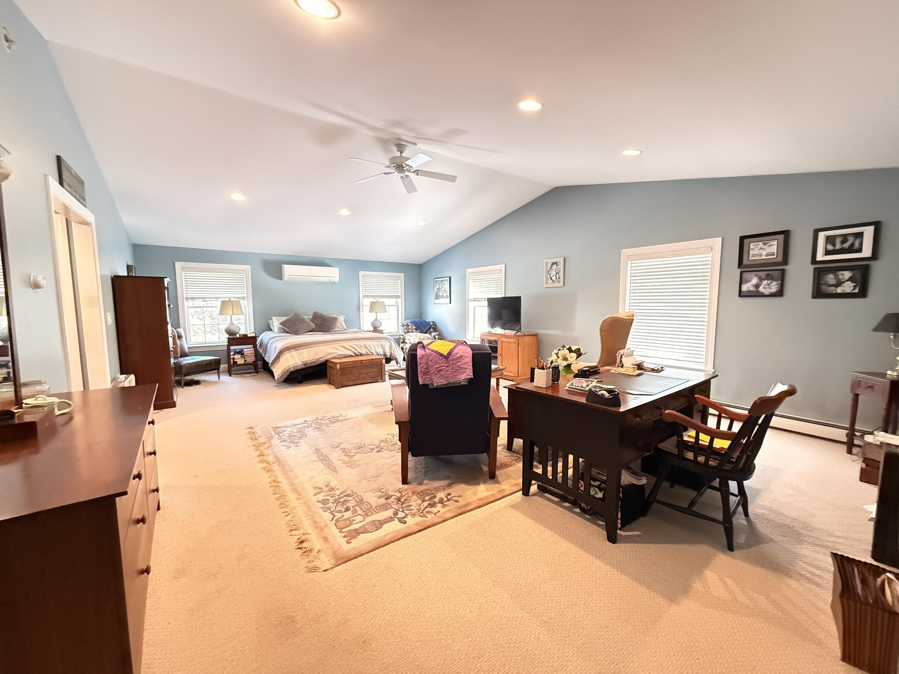 1 Eaton Drive Waterville, ME 04901 - Photo 23 of 33 Primary bedroom