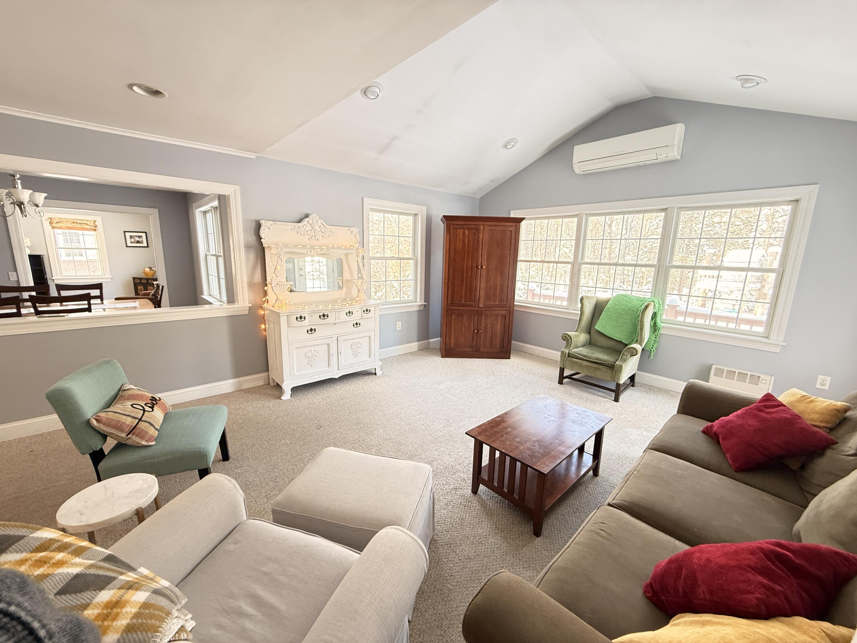 1 Eaton Drive Waterville, ME 04901 - Photo 10 of 33 Family room