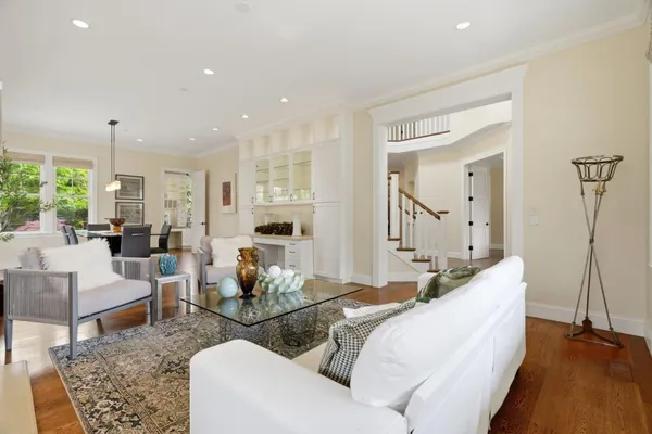 $6,688,000 | 633 Giralda Drive, Los Altos, CA 94024