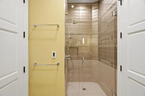 $6,688,000 | 633 Giralda Drive, Los Altos, CA 94024