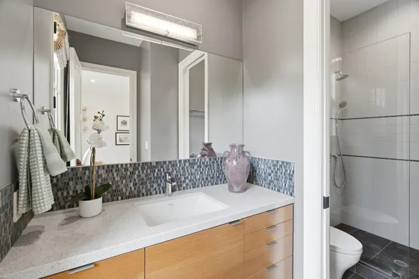 $6,688,000 | 633 Giralda Drive, Los Altos, CA 94024