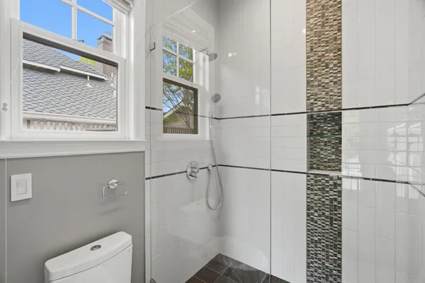 $6,688,000 | 633 Giralda Drive, Los Altos, CA 94024