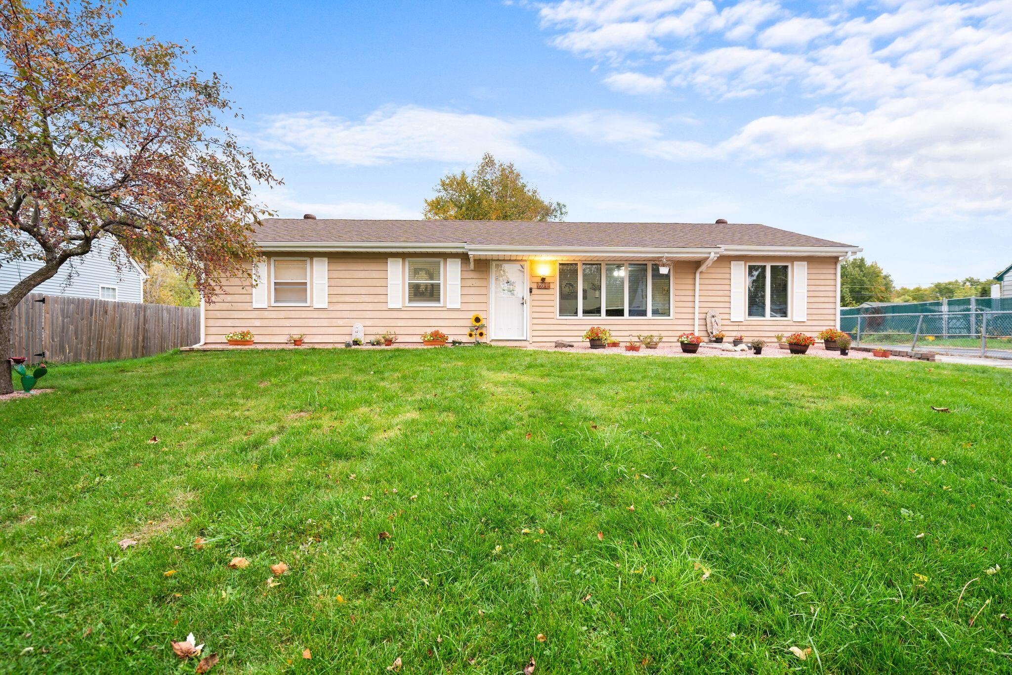 755-1 Baltimore Road Valparaiso, IN 46385 - Photo 1 of 9 2048x1365