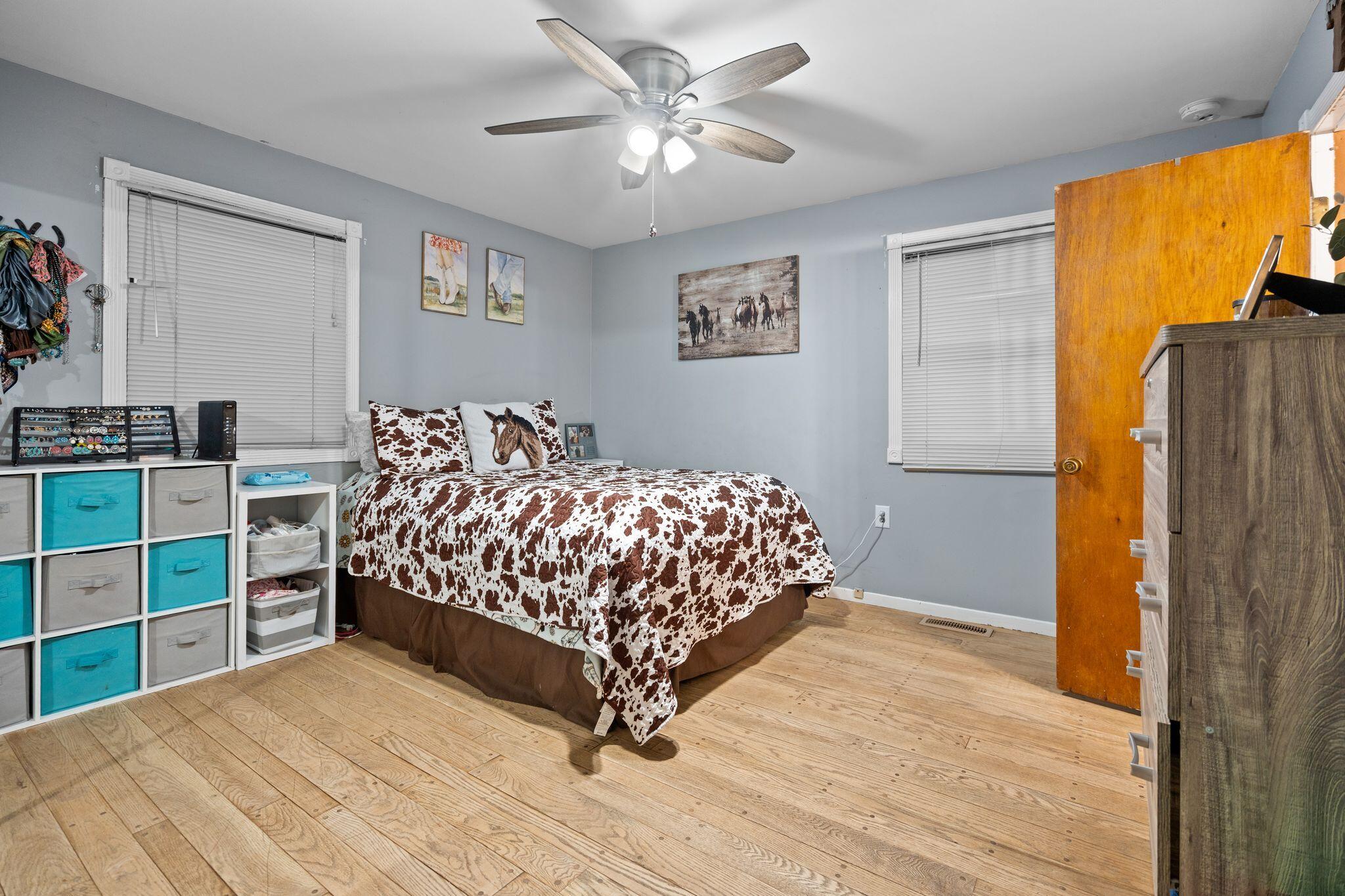 755-1 Baltimore Road Valparaiso, IN 46385 - Photo 5 of 9 2048x1365