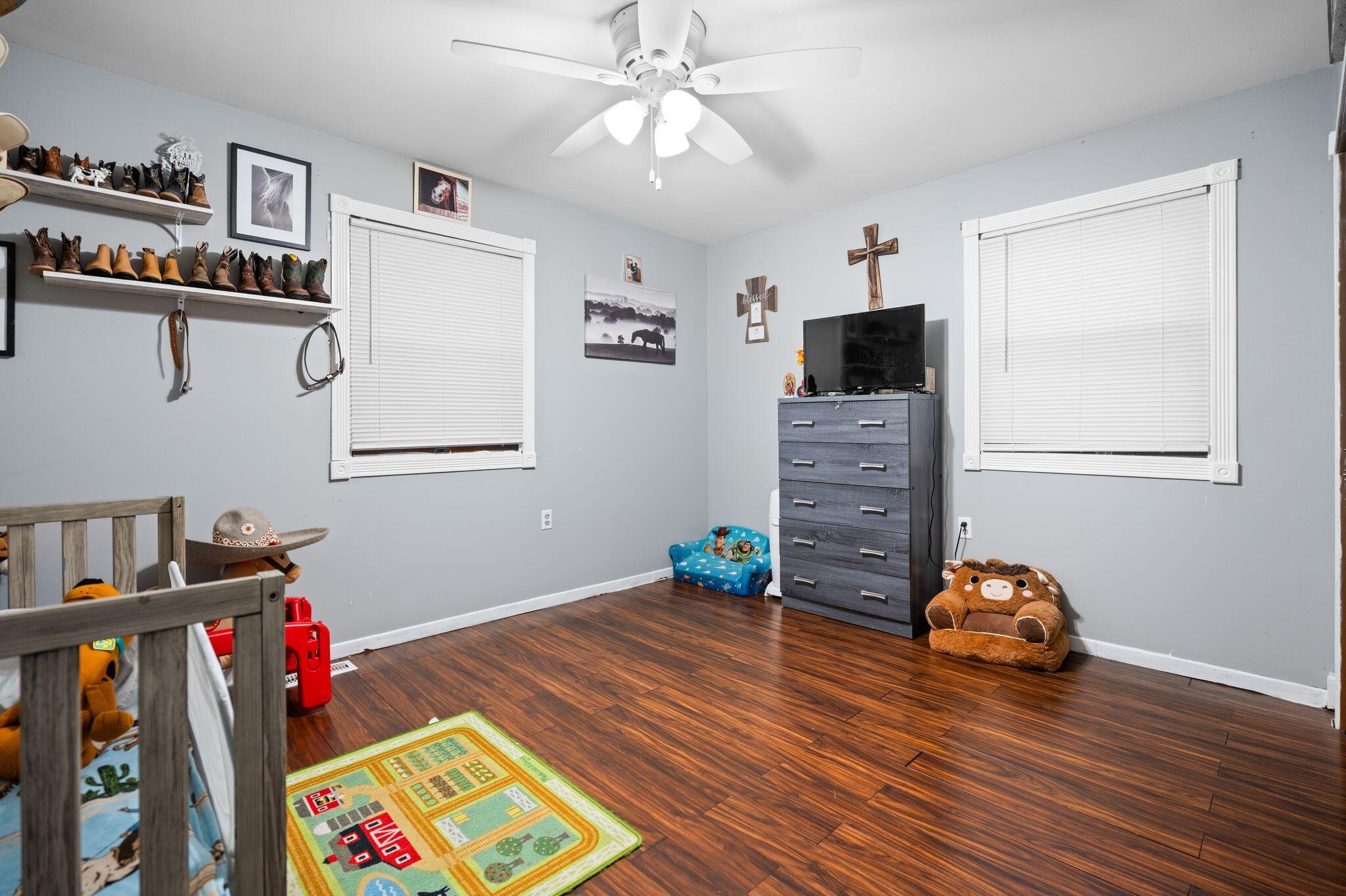 755-1 Baltimore Road Valparaiso, IN 46385 - Photo 7 of 9 2048x1365