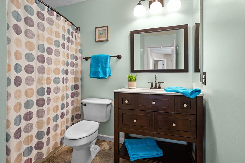 8801 Hilltop Road Irwin, PA 15642 - Photo 21 of 25 Gallery Image 21